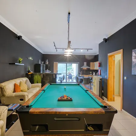 Mellieha Sea View 2 Bedroom With Games & Pool Ghajn Zejtuna