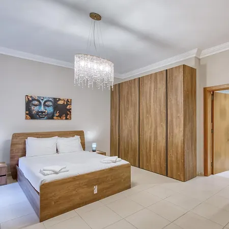 Mellieha Sea View 2 Bedroom With Games & Pool *