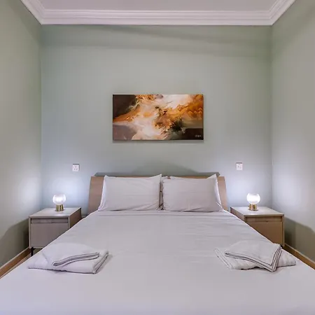 Mellieha Sea View 2 Bedroom With Games & Pool Apartment