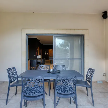 Apartment Mellieha Sea View 2 Bedroom With Games & Pool *
