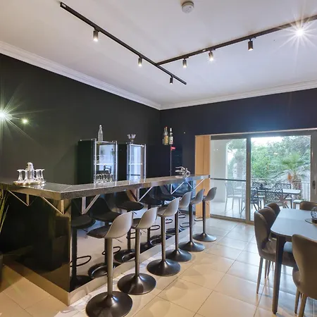 Apartment Mellieha Sea View 2 Bedroom With Games & Pool
