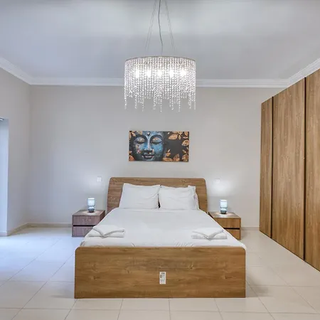 Mellieha Sea View 2 Bedroom With Games & Pool Apartment *